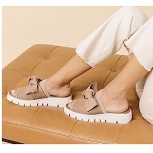 Bernie Mev Women's Venti Freesia Wedge Sandal Ladies Cushioned Rose Gold Shoes.